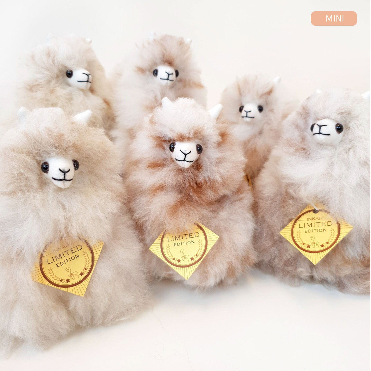 Limited Edition - Sneeuwluipaardjong - Mini-alpacaspeelgoed (15 cm)