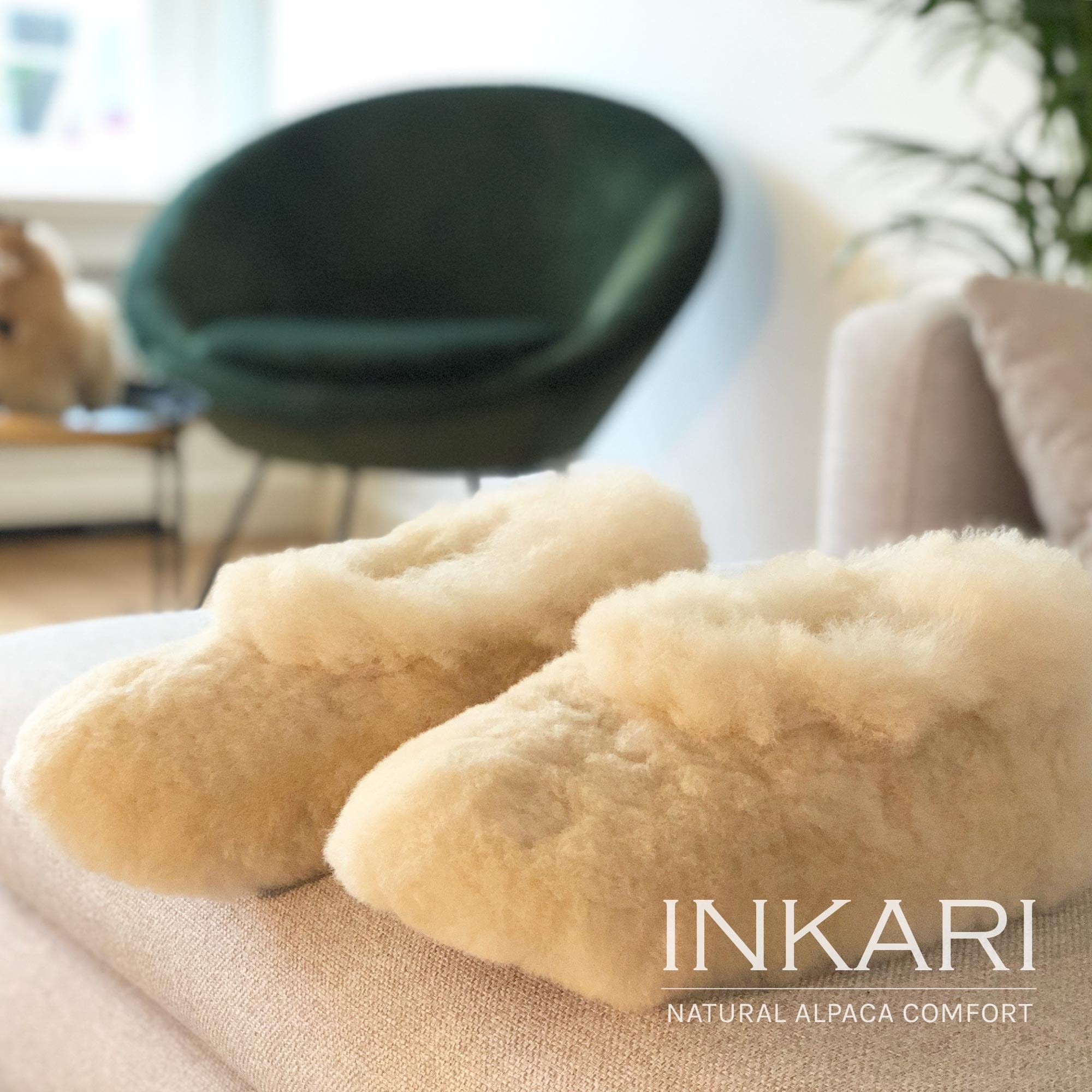 Suave - Alpaca Slippers - Blond - alpaca wool - alpaca products & gifts - handmade - fairtrade gifts - by Inkari